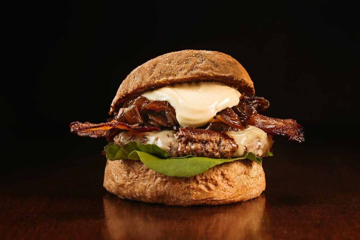 Rei Carlos Magno, o Camemburger